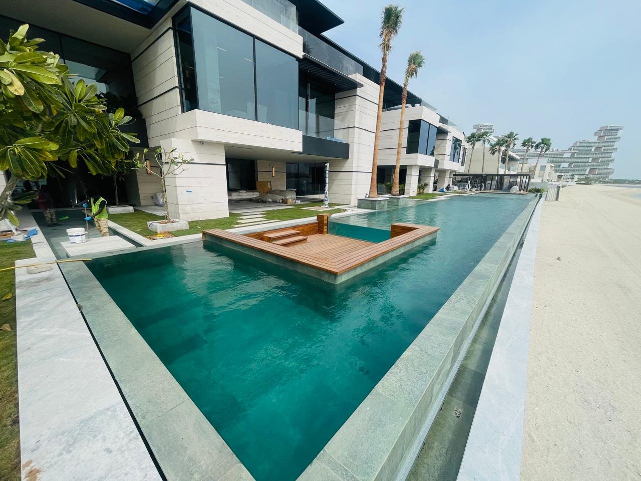 Palm Jumeirah Front G Villa 29- 31 Dubai